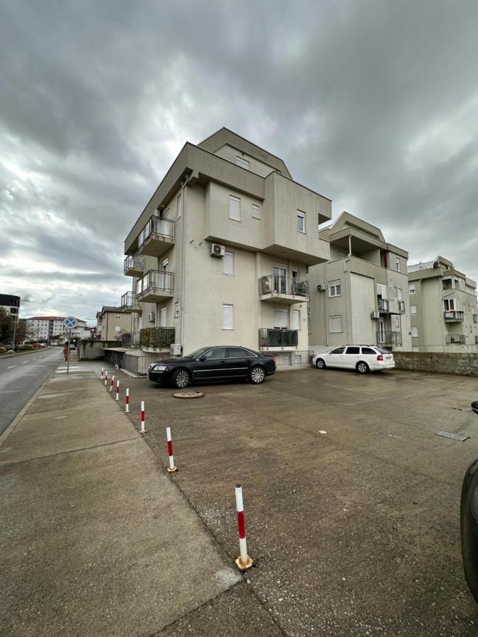 Selena Apartment Podgorica Luaran gambar